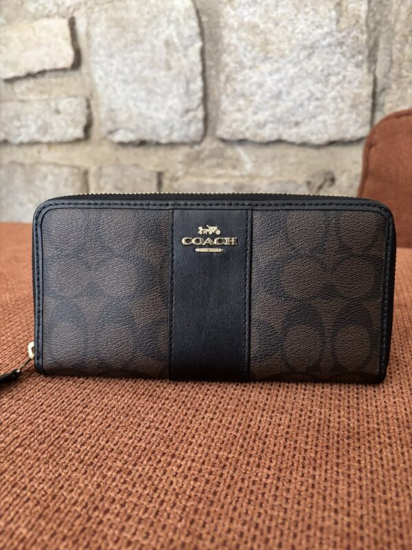 Doudoune Maya Noir — SelectCo. vintage de luxe authentifié
